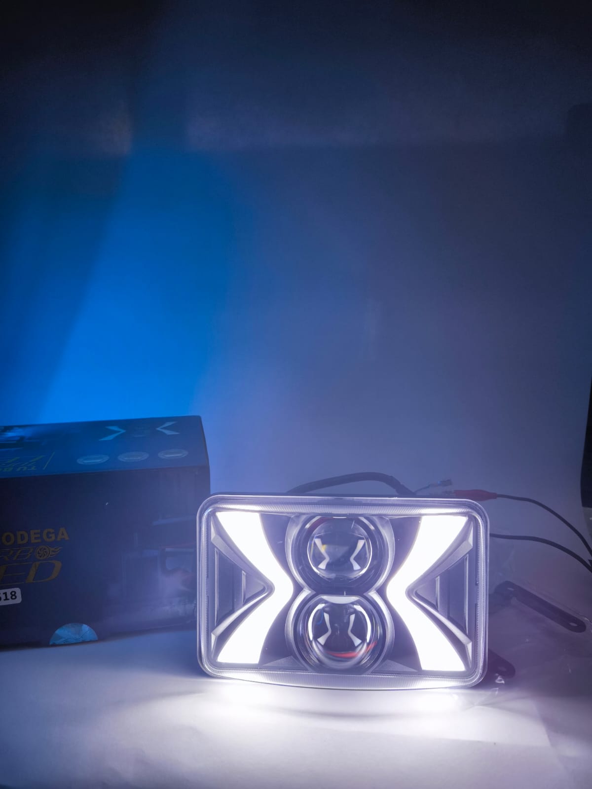 Miniatura 2 de PAR DE FAROLAS EAGLE(518)